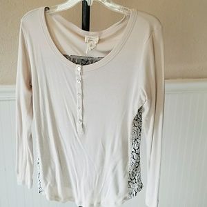 Andrea Jovine Soft Long Sleeve Lace Back Top